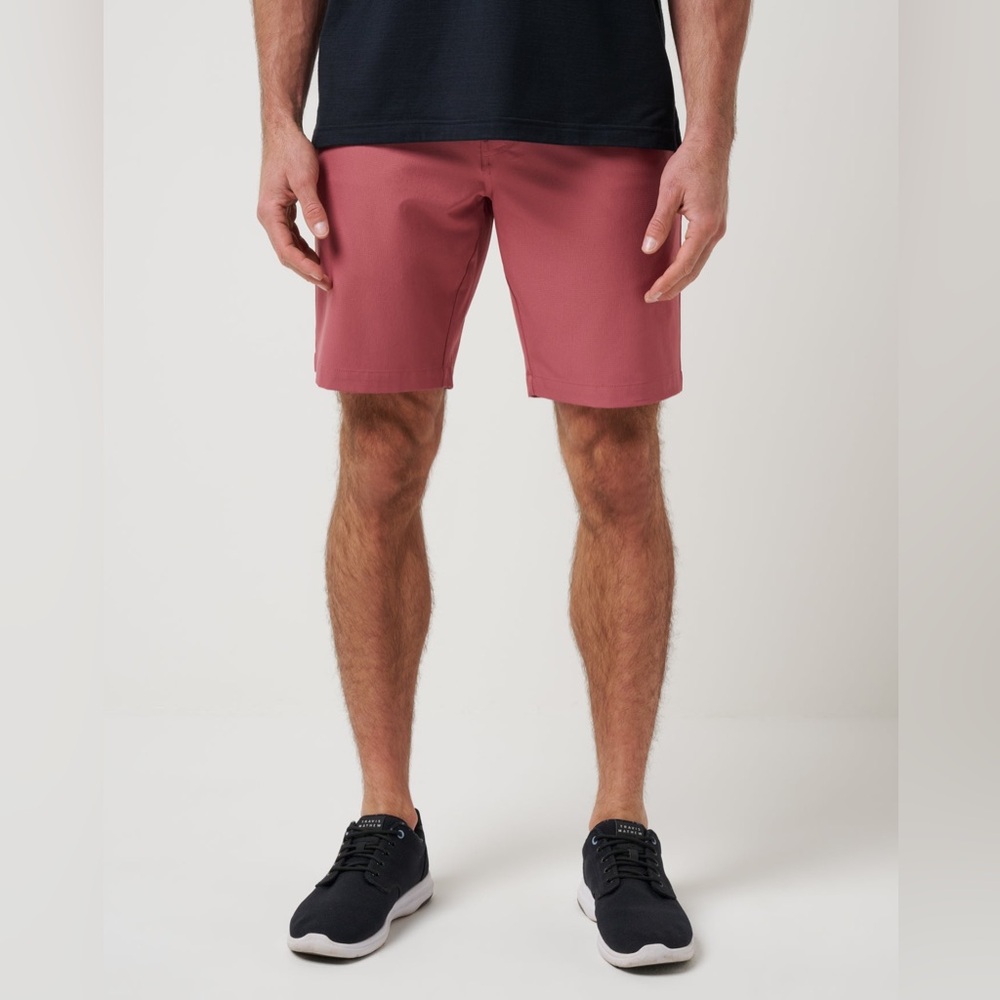 TRAVIS MATHEW ⛳️ Red Golf Shorts Size 38 waist